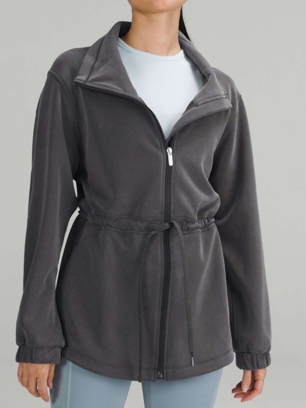 Lululemon | size 6 | cinch waist softstreme jacket
